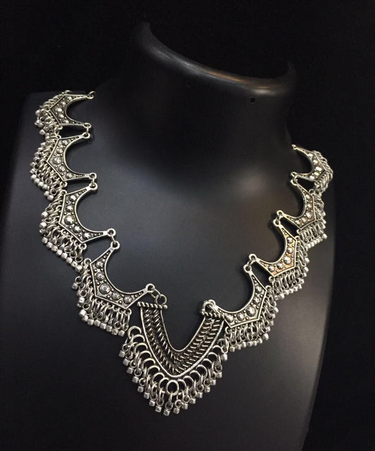 Antique Silver Droplets Necklace with Earrings
